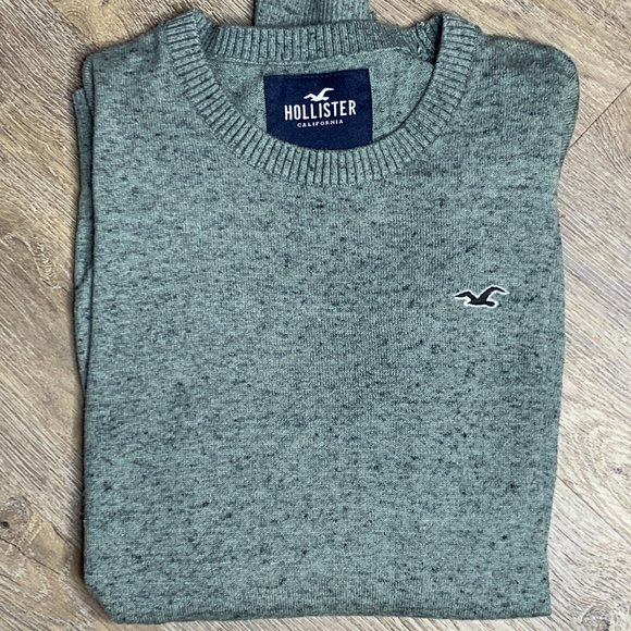 Hollister Other - Hollister Crew Neck Super Soft Sweater - Size Small